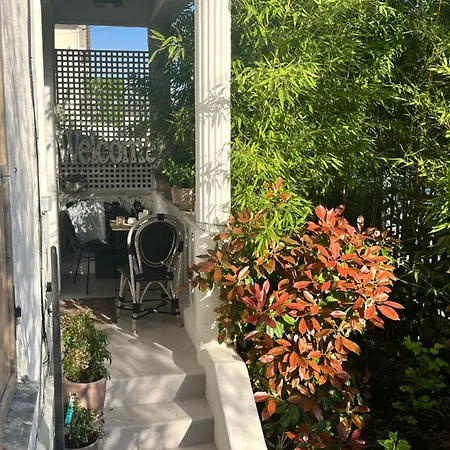 D - Bambou & Cerisaie Bed & Breakfast