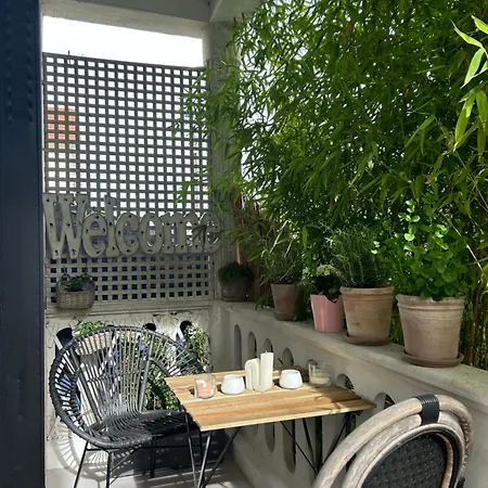 Bed & Breakfast D - Bambou & Cerisaie 3*